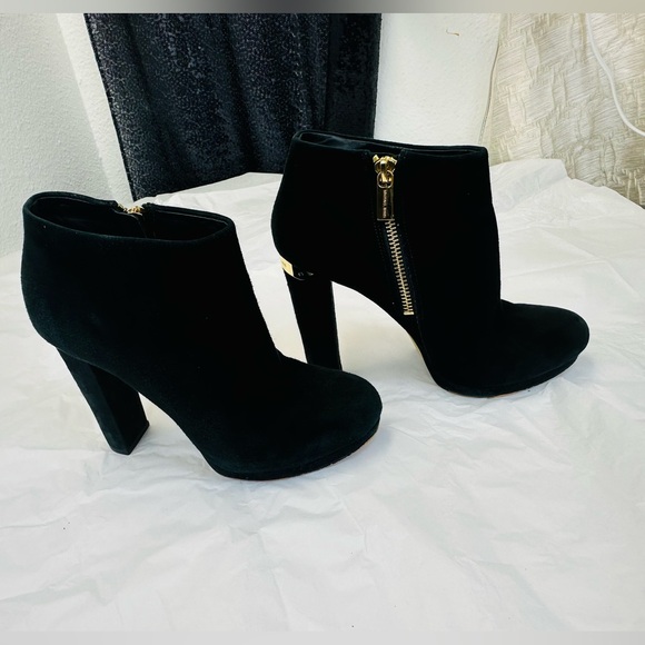 Michael Kors Black Heeled Boots - Picture 5 of 9